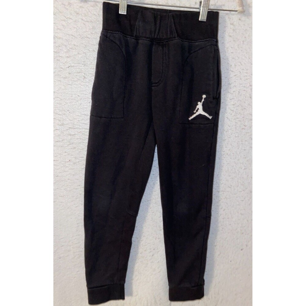 Nike Air Jordan Sweatpants Joggers Pants Youth Boys Sz M Black Tapered Logo pant